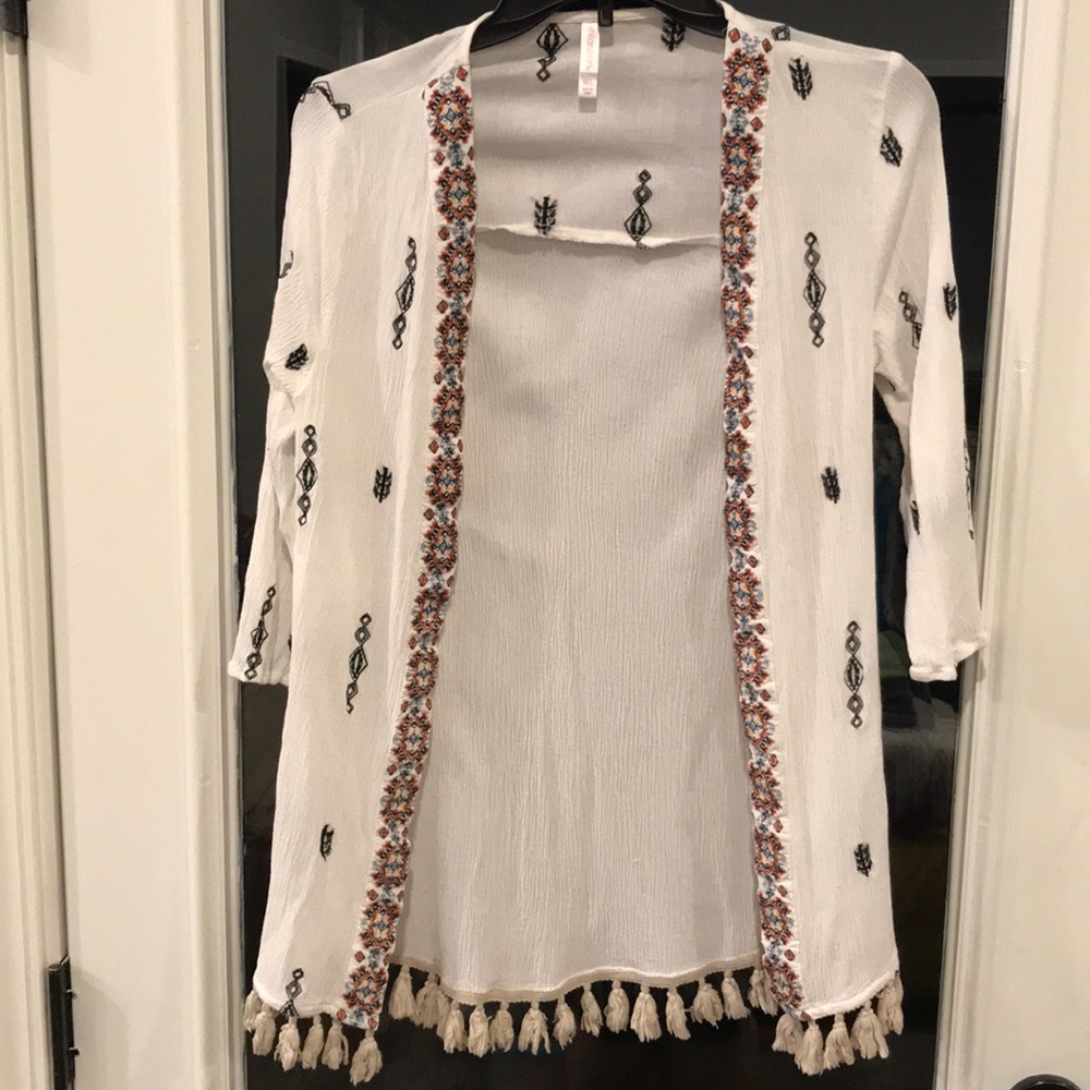 Cute cover up M/L